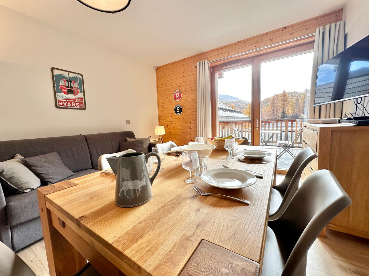 Appartement 42m² Vars, terrasse Sud-Est, ski et parking - Photo 6