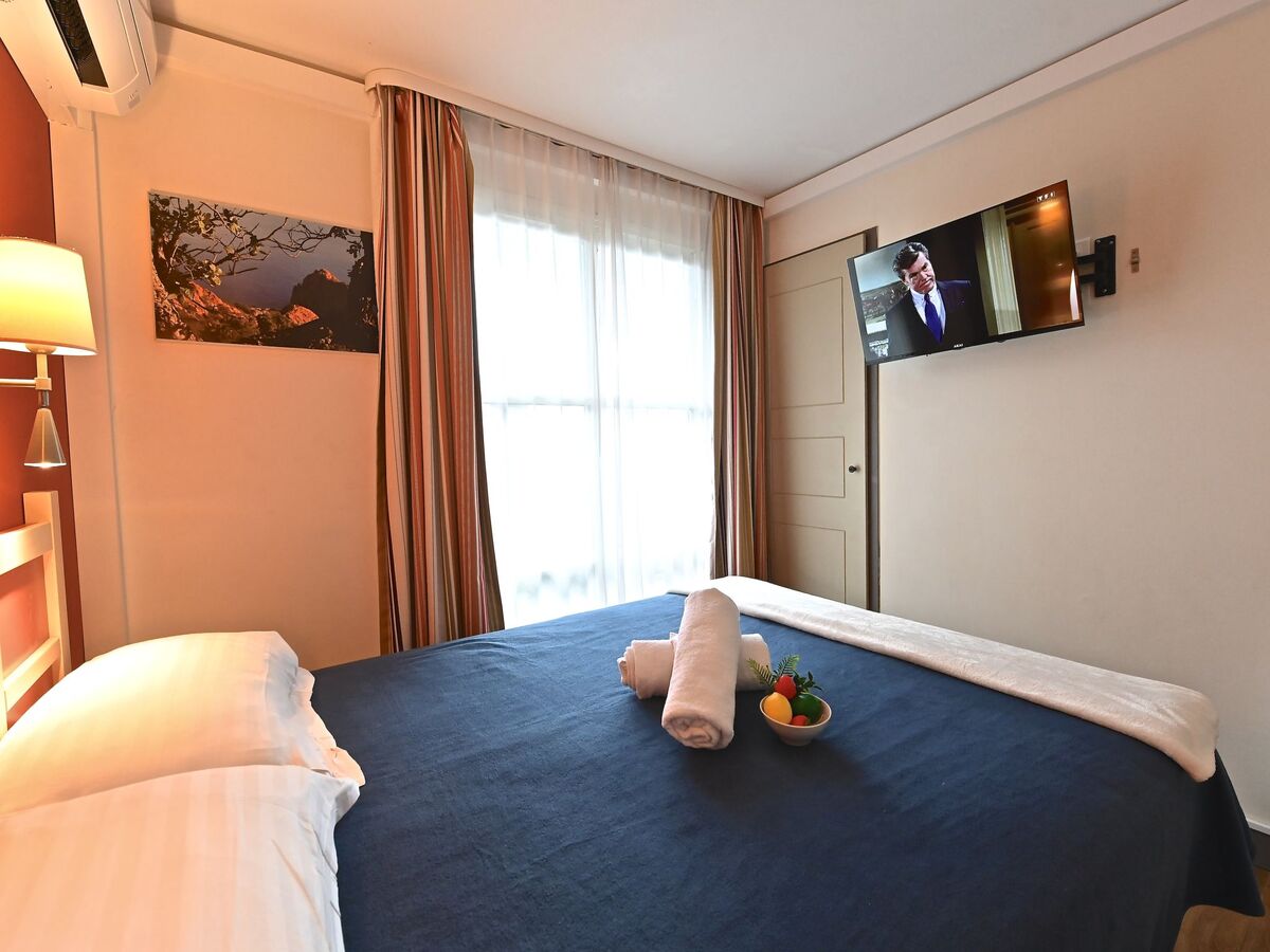 Appartement Village Cap Estérel, jardinet et vue mer - Photo 10
