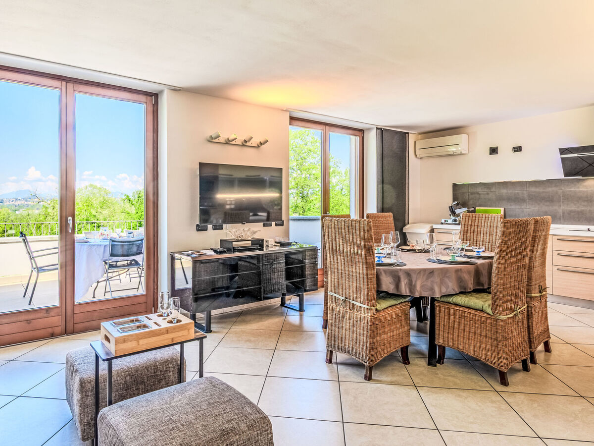 Villa Belvedere à Como : 3 chambres, piscine privée - Photo 8