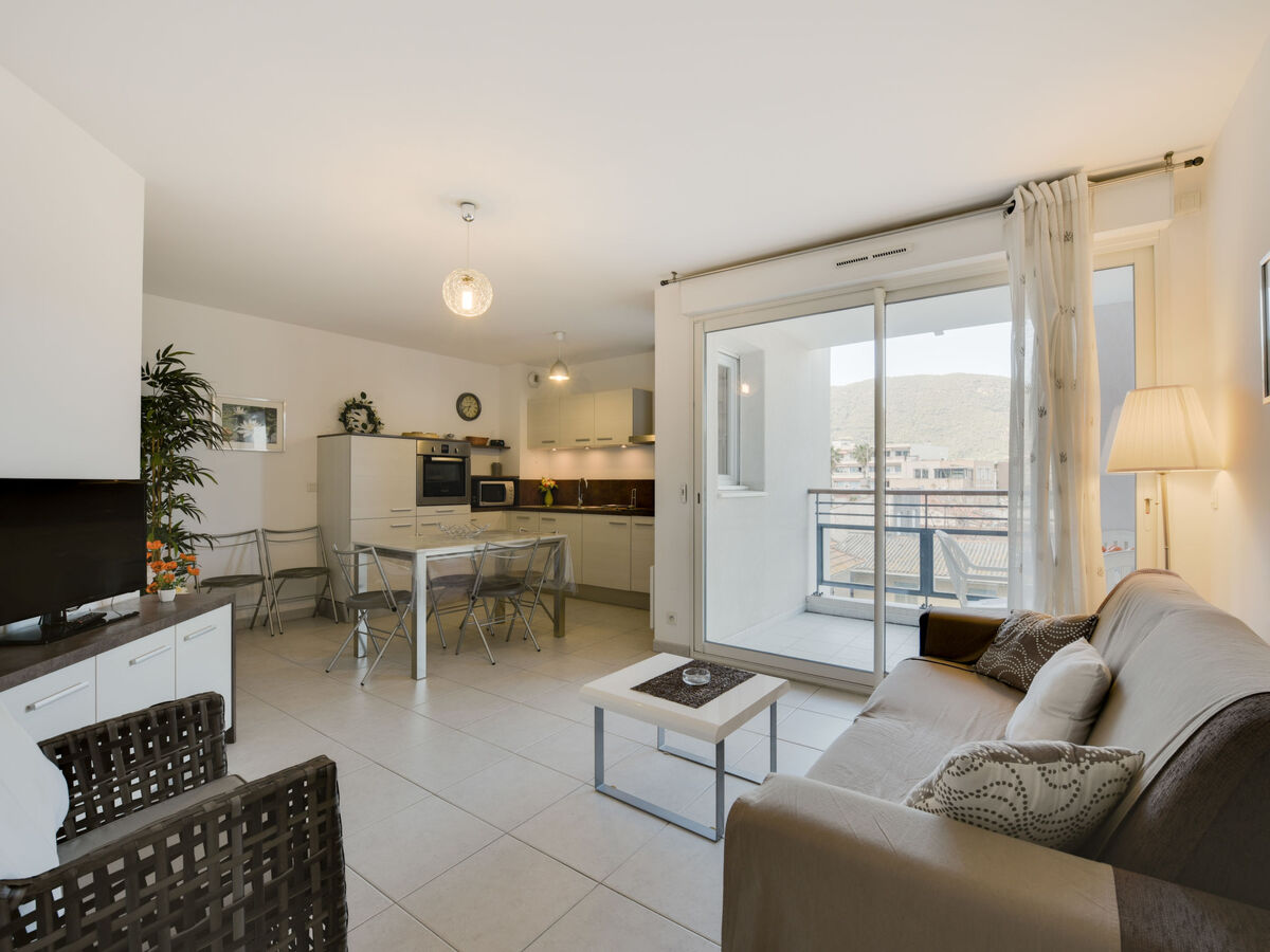 Appartement Beau Rivage, 250 m de la mer à Cavalaire - Photo 3