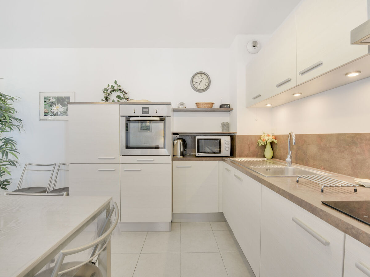 Appartement Beau Rivage, 250 m de la mer à Cavalaire - Photo 9