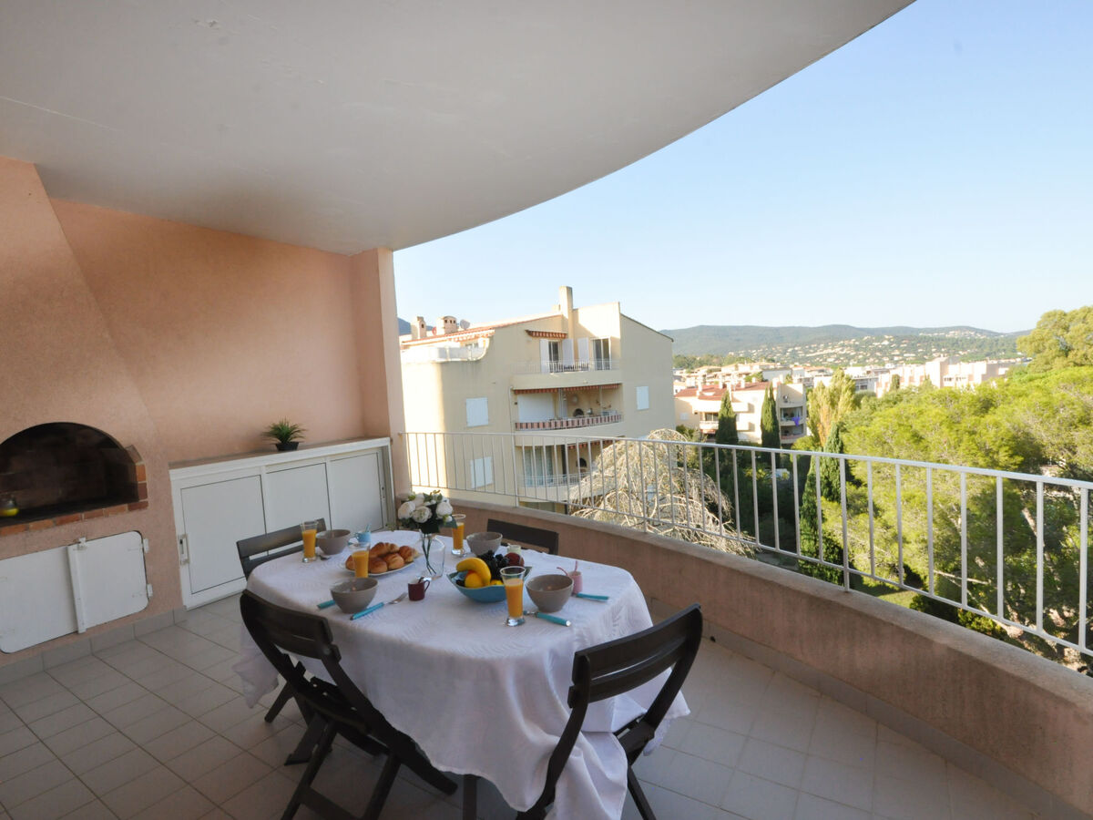 Porto di Mar : Appartement 2 pièces avec terrasse à Cavalaire - Photo 2