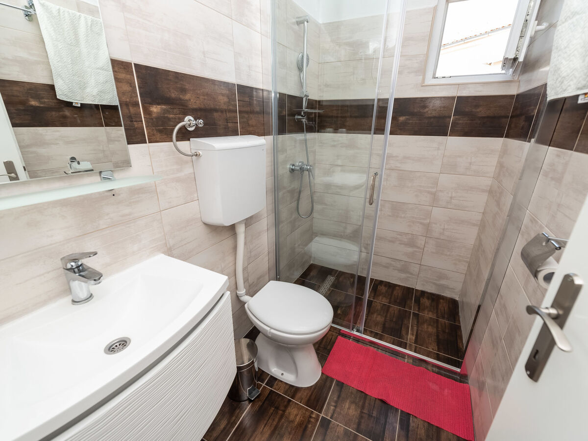 Maison Milka à 40 m de la plage, Novigrad - Photo 26