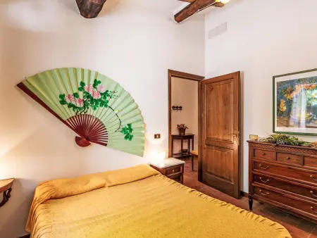 Appartement Dante 2 à Lucca, domaine agricole avec piscine : photo 6