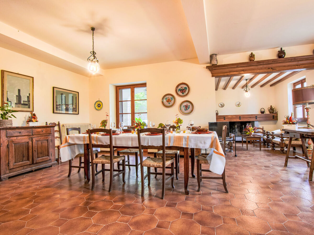 Montebello, maison 250 m² piscine à Città di Castello - Photo 5