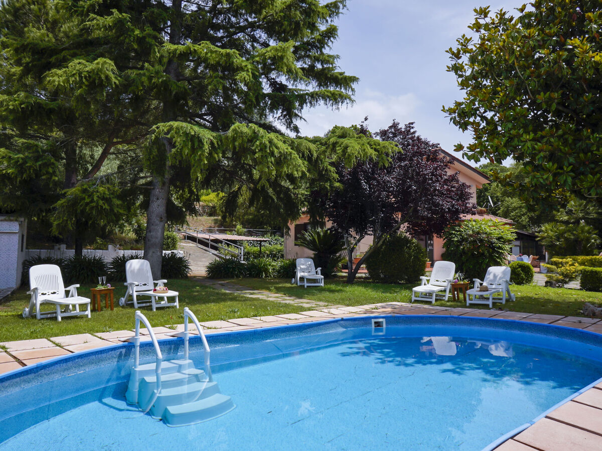 Villa Sunny à Itri – piscine, parc 1 200 m² et vue jardin - Photo 1