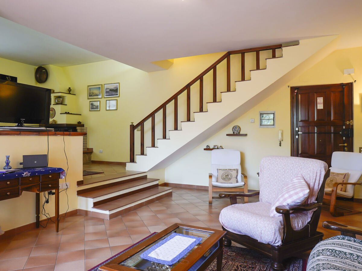 Villa Sunny à Itri – piscine, parc 1 200 m² et vue jardin - Photo 5