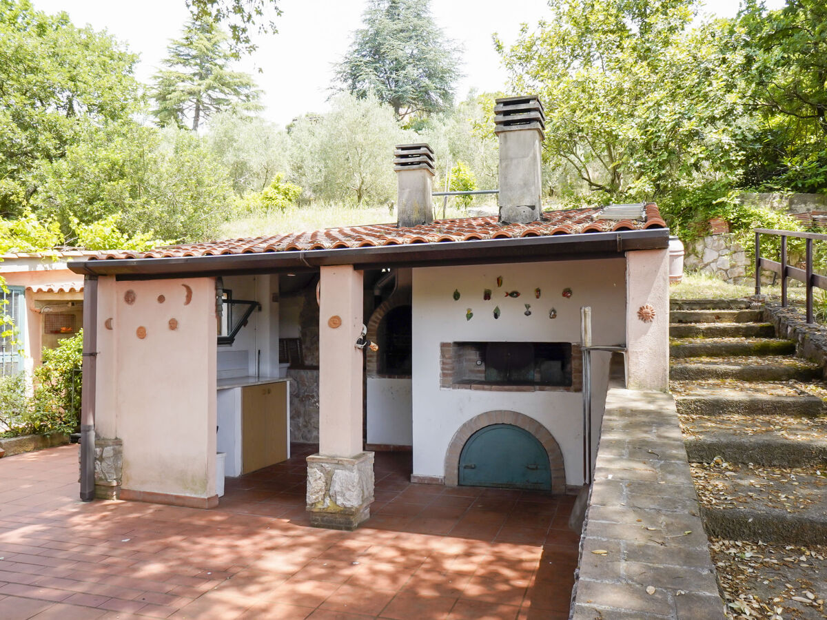 Villa Sunny à Itri – piscine, parc 1 200 m² et vue jardin - Photo 32