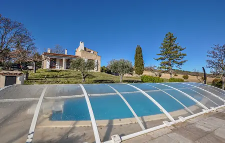 Maison 6 personnes avec piscine à Saint-Laurent-du-Verdon : photo 11