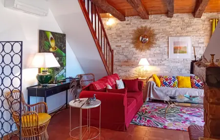 Maison 6 personnes avec piscine à Saint-Laurent-du-Verdon : photo 17