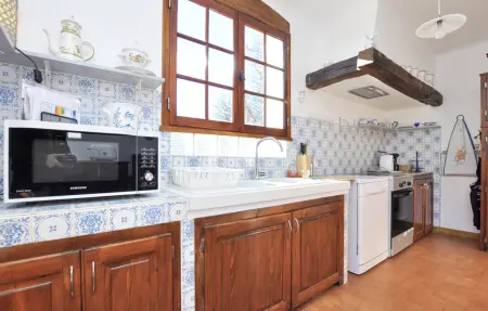 Maison 6 personnes avec piscine à Saint-Laurent-du-Verdon : photo 21
