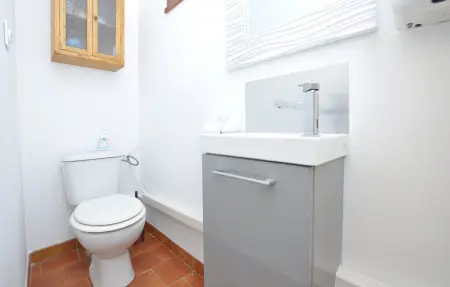 Maison 6 personnes avec piscine à Saint-Laurent-du-Verdon : photo 33