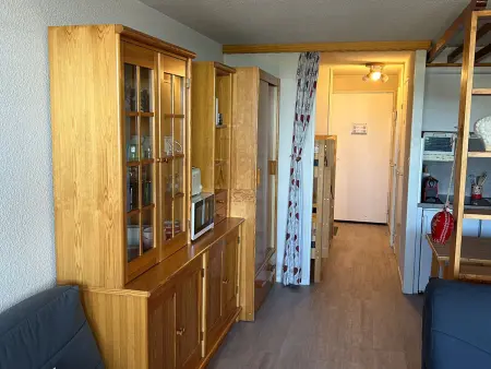 Studio 26 m² Super Besse, balcon sud à 100 m des pistes : photo 13
