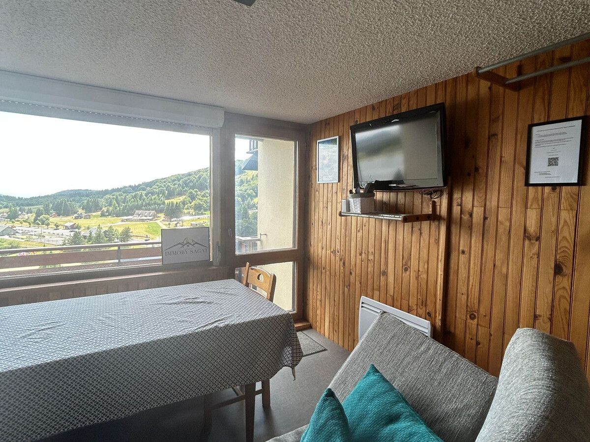 Appartement 6 pers. Super Besse, vue Lac et Sancy - Photo 4