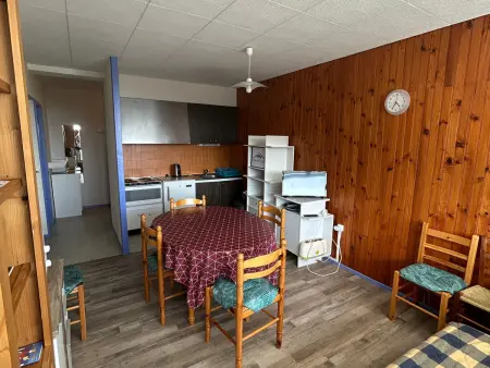 Appart 2p 44m² Super Besse, 150m des pistes : photo 3