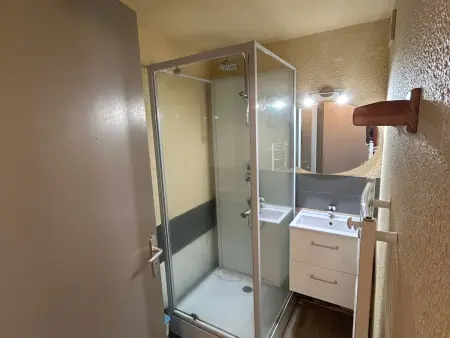 Appartement 4-6 pers. centre Besse, accès pistes, balcon sud - Photo 8