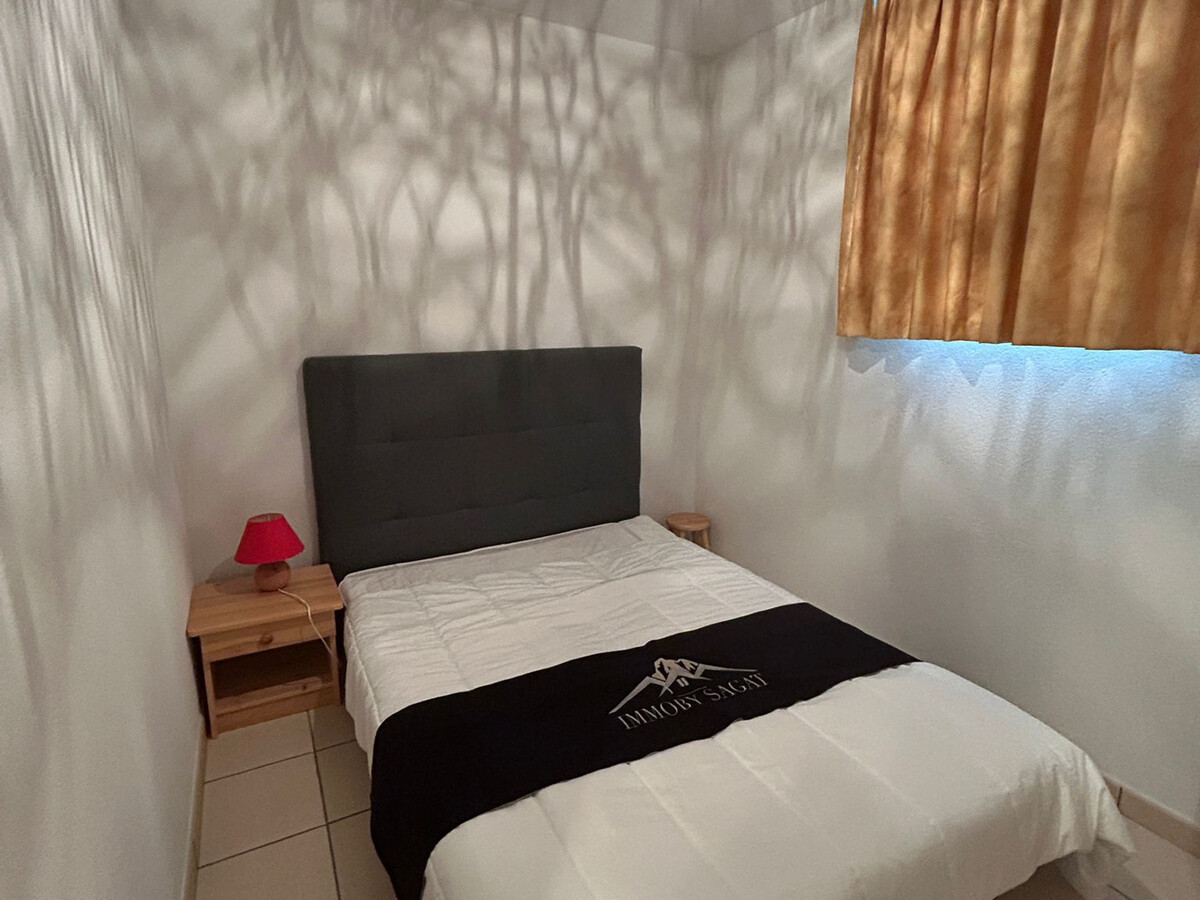 Appart 6 pers, parking privé, vue lac et pistes - Photo 3