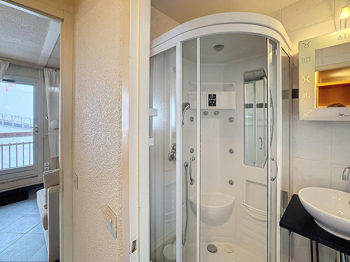 Studio cabine 4 pers, animaux admis, parking, Appartement 4 personnes à Les Menuires - Photo 10