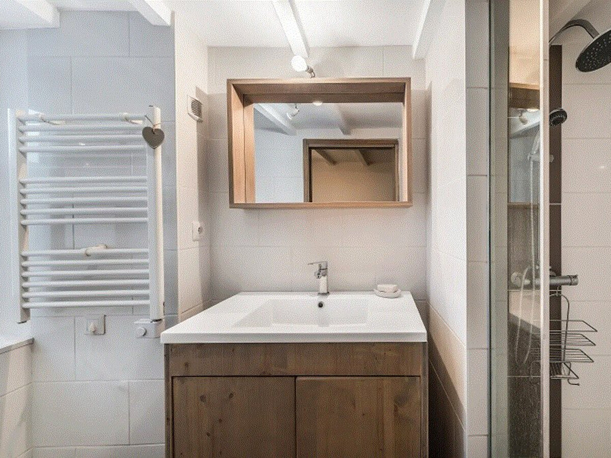 Maison atypique 6 pers. près télésiège, parking à Méribel - Photo 9