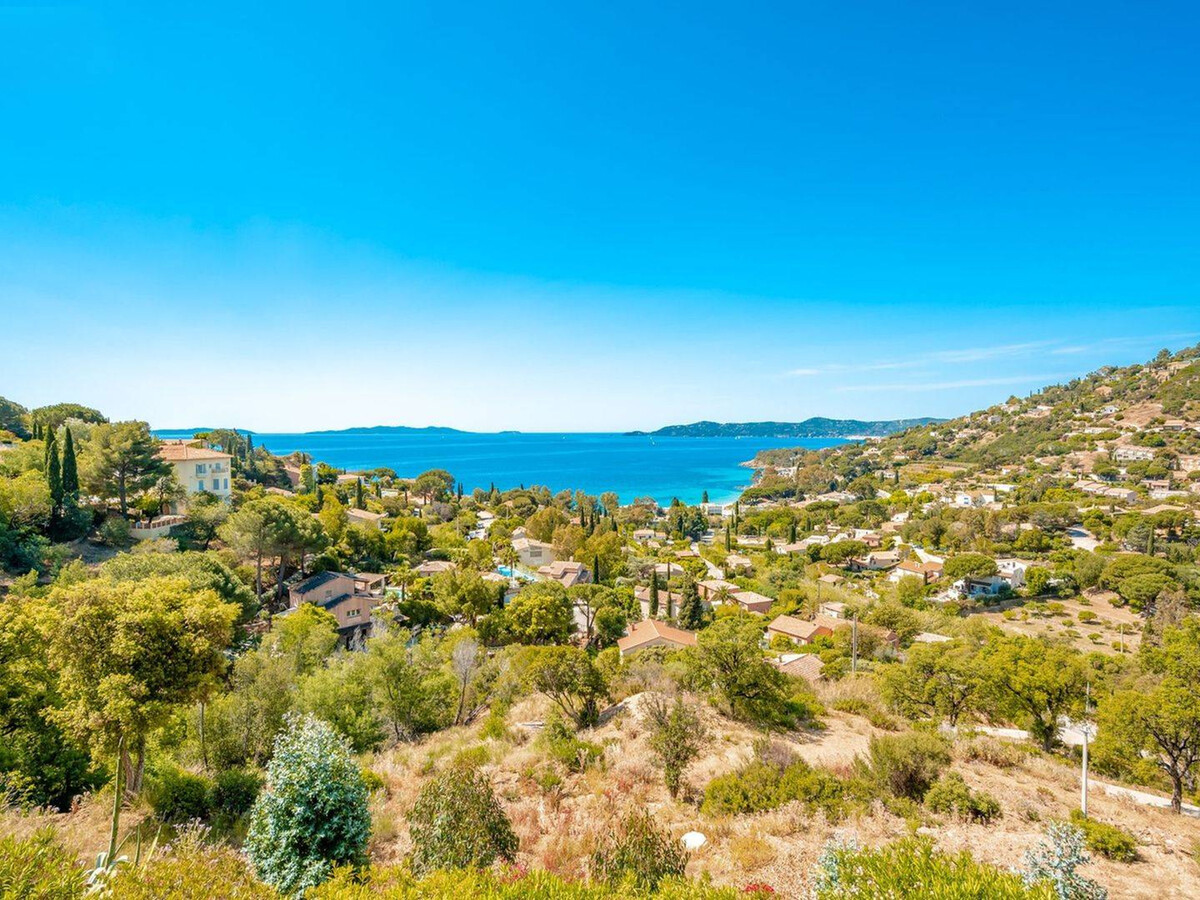 Appartement 4 pers. au Lavandou, terrasse Sud-Ouest et parking - Photo 1