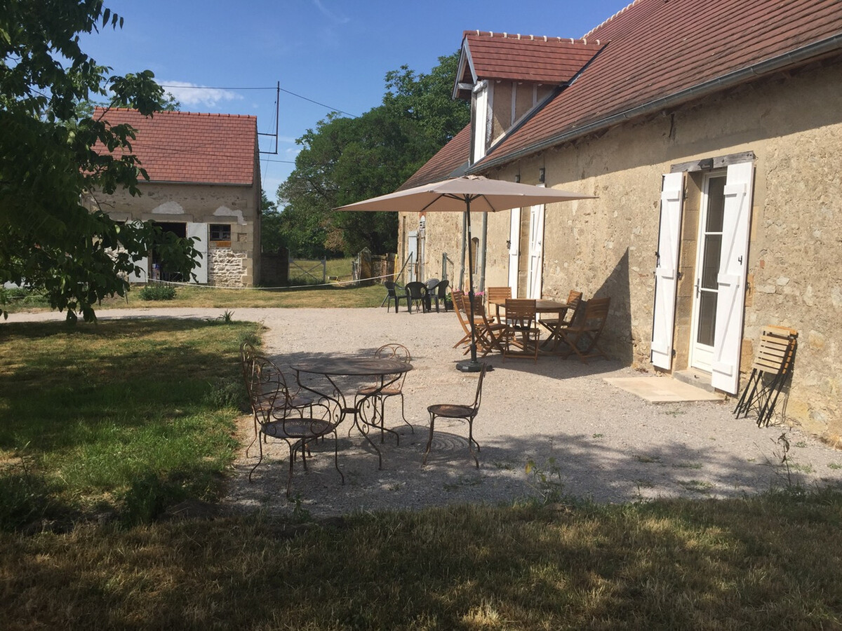 Gîte 8 pers. avec piscine et jardin campagne à Meillard - Photo 1