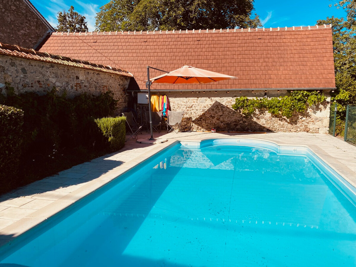 Gîte 8 pers. avec piscine et jardin campagne à Meillard - Photo 2