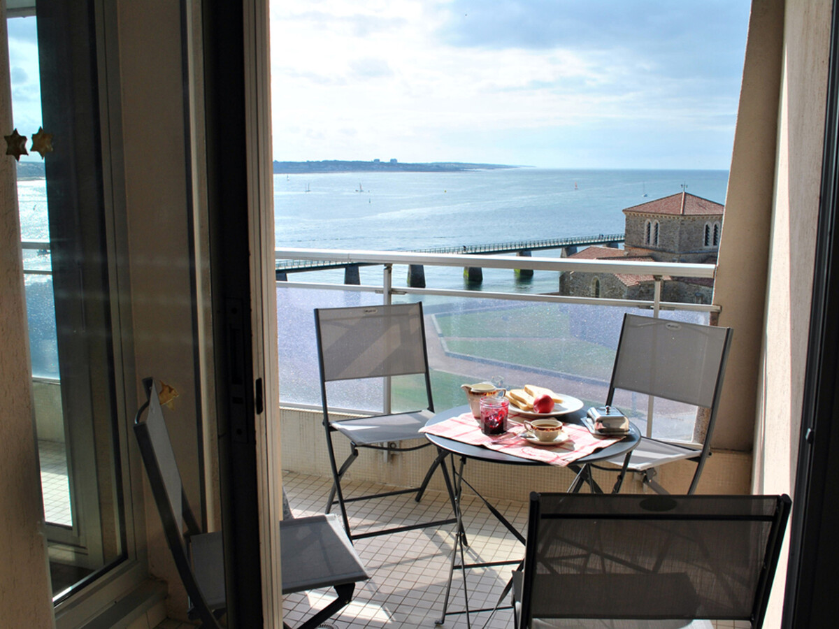 Appartement vue baie, balcon & loggia, parking aux Sables - Photo 1