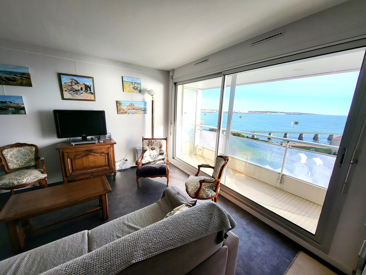 Appartement vue baie, balcon & loggia, parking aux Sables - Photo 3