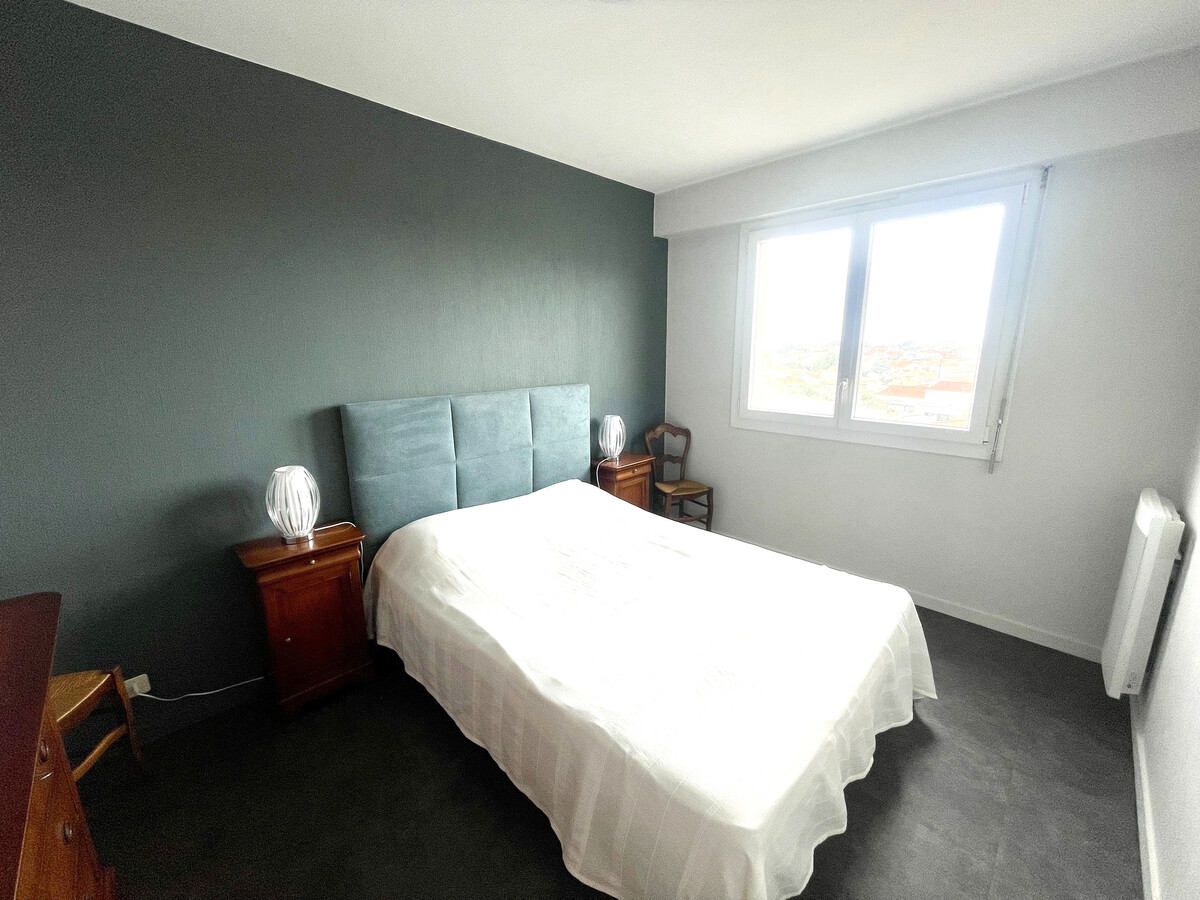 Appartement vue baie, balcon & loggia, parking aux Sables - Photo 7