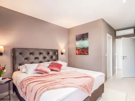 Villa Zastup, 12 pers., piscine chauffée et vue mer : photo 17