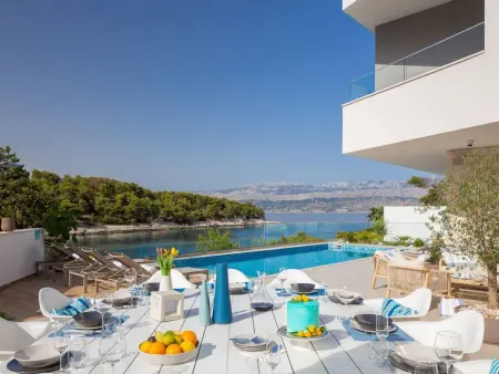 Villa Zastup, 12 pers., piscine chauffée et vue mer : photo 50