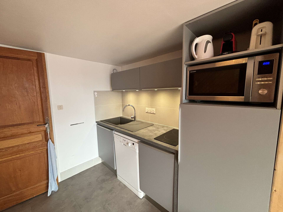 Appartement rénové 6 pers., 150 m des pistes à Auris - Photo 4