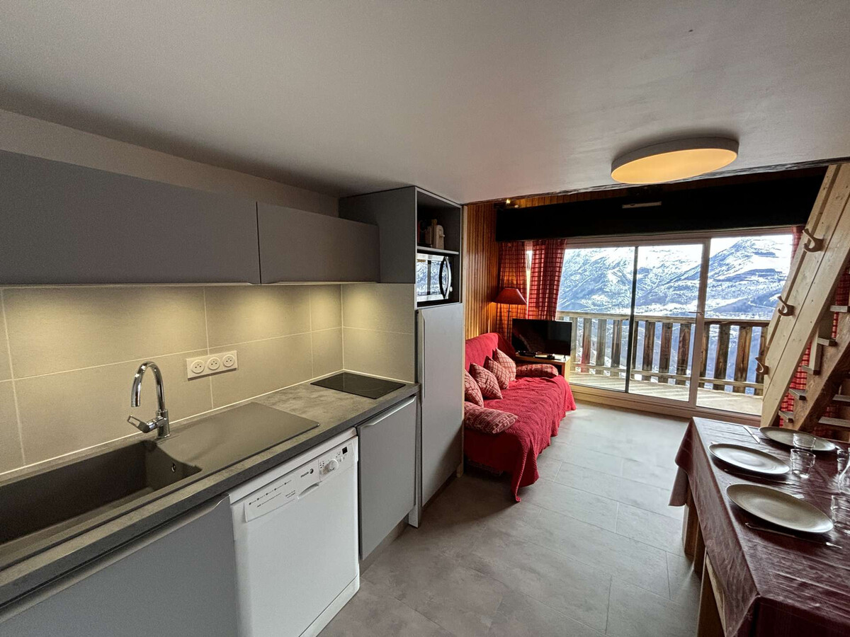 Appartement rénové 6 pers., 150 m des pistes à Auris - Photo 5
