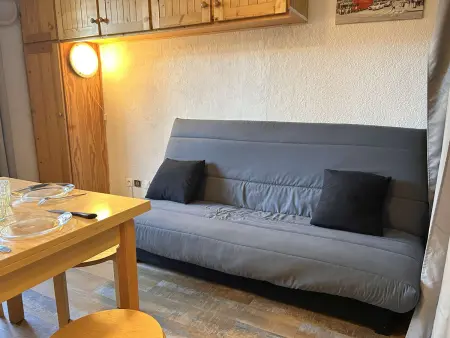 Studio cabine 4 pers. skis aux pieds au centre de Risoul : photo 10