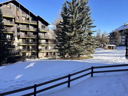 Studio cabine 4 pers. skis aux pieds au centre de Risoul : photo 15