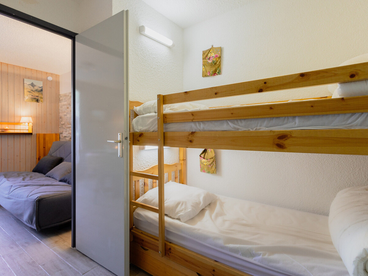 Studio cabine 4 personnes avec terrasse sud-ouest - Photo 8