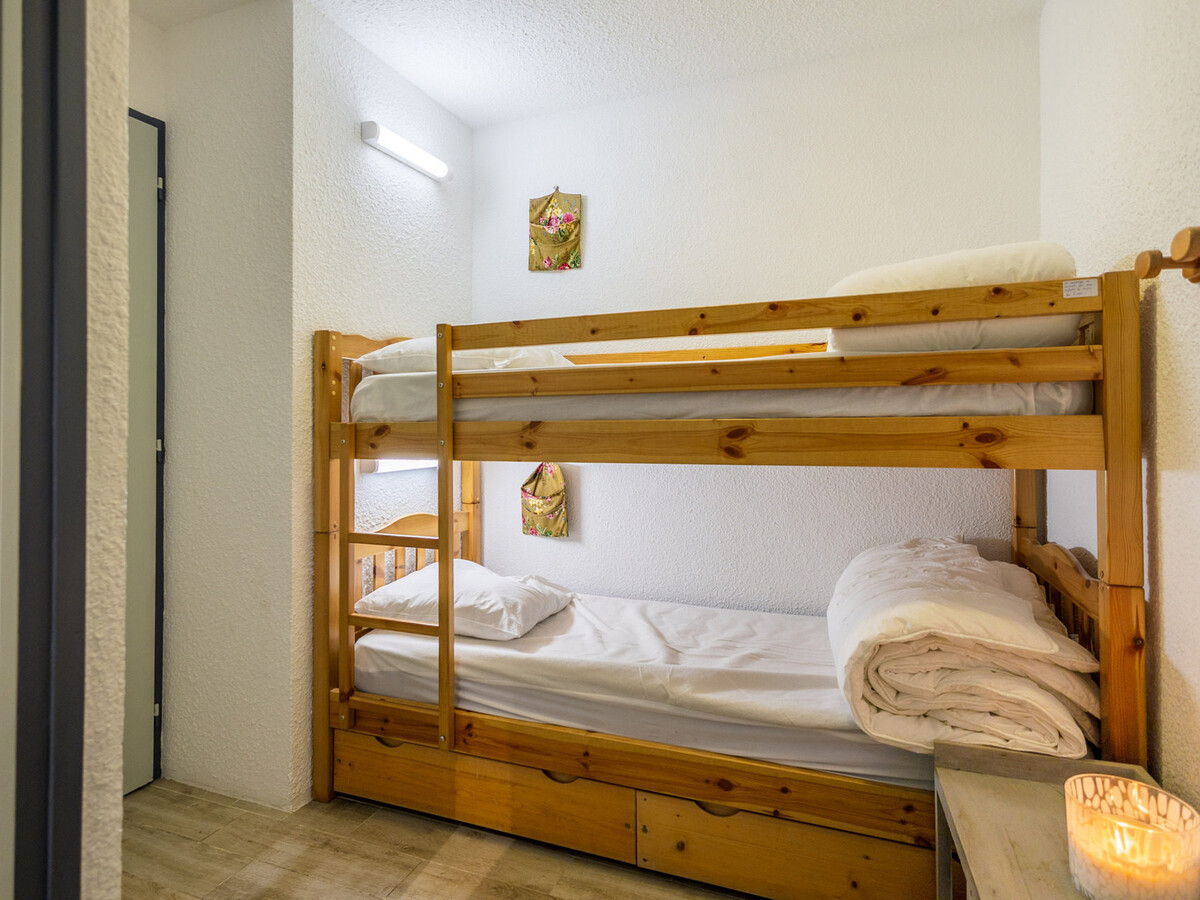Studio cabine 4 personnes avec terrasse sud-ouest - Photo 9