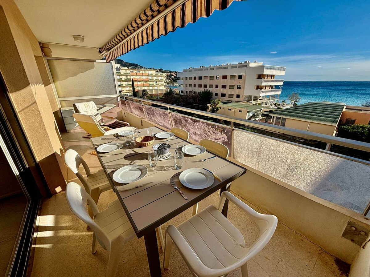 Appartement 2 chambres front de mer au Lavandou - Photo 1