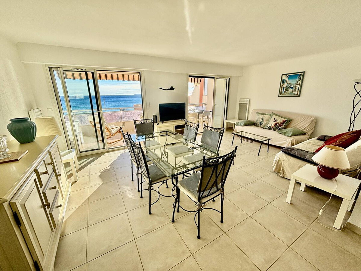 Appartement 2 chambres front de mer au Lavandou - Photo 7