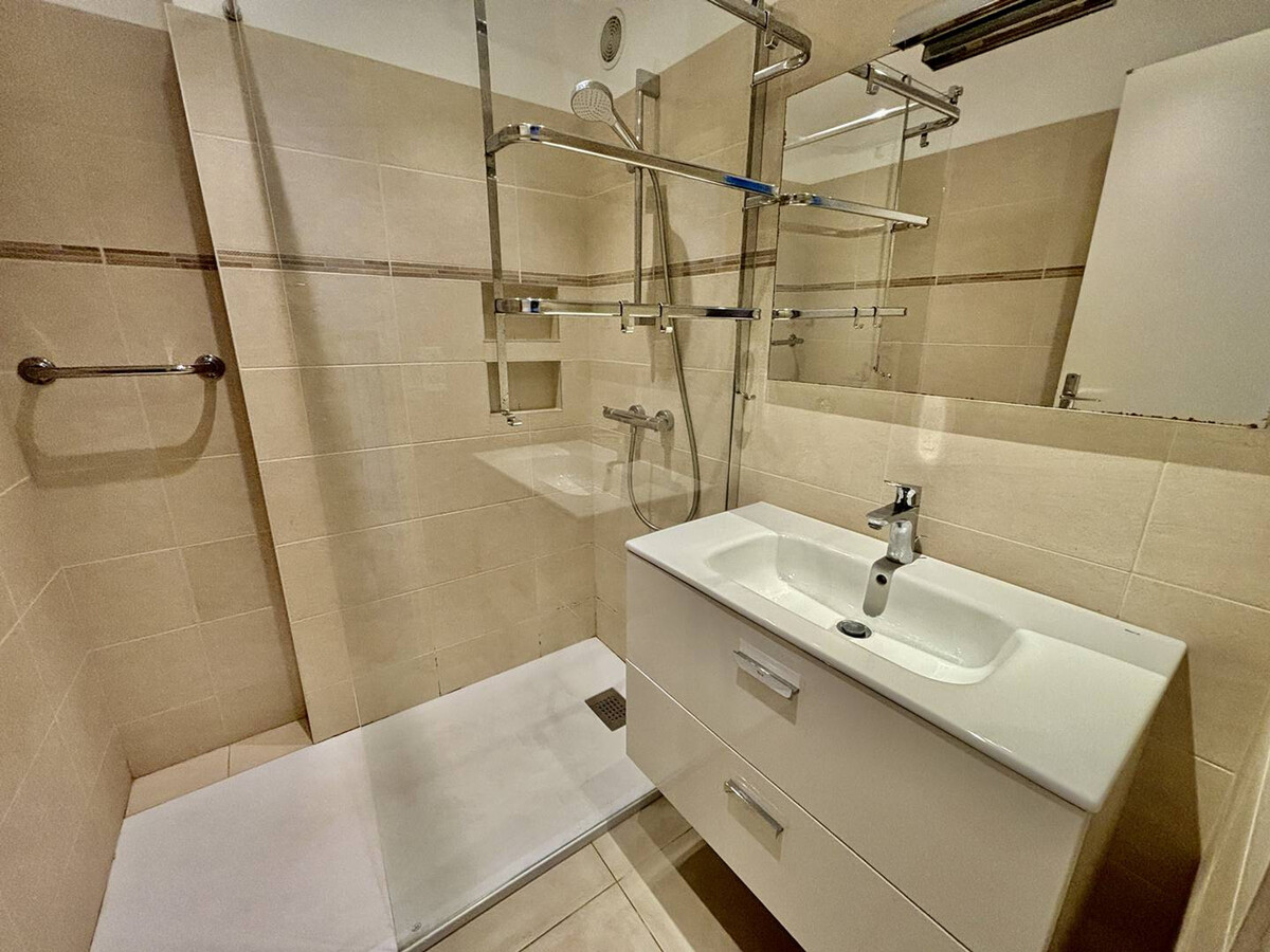 Appartement 2 chambres front de mer au Lavandou - Photo 15
