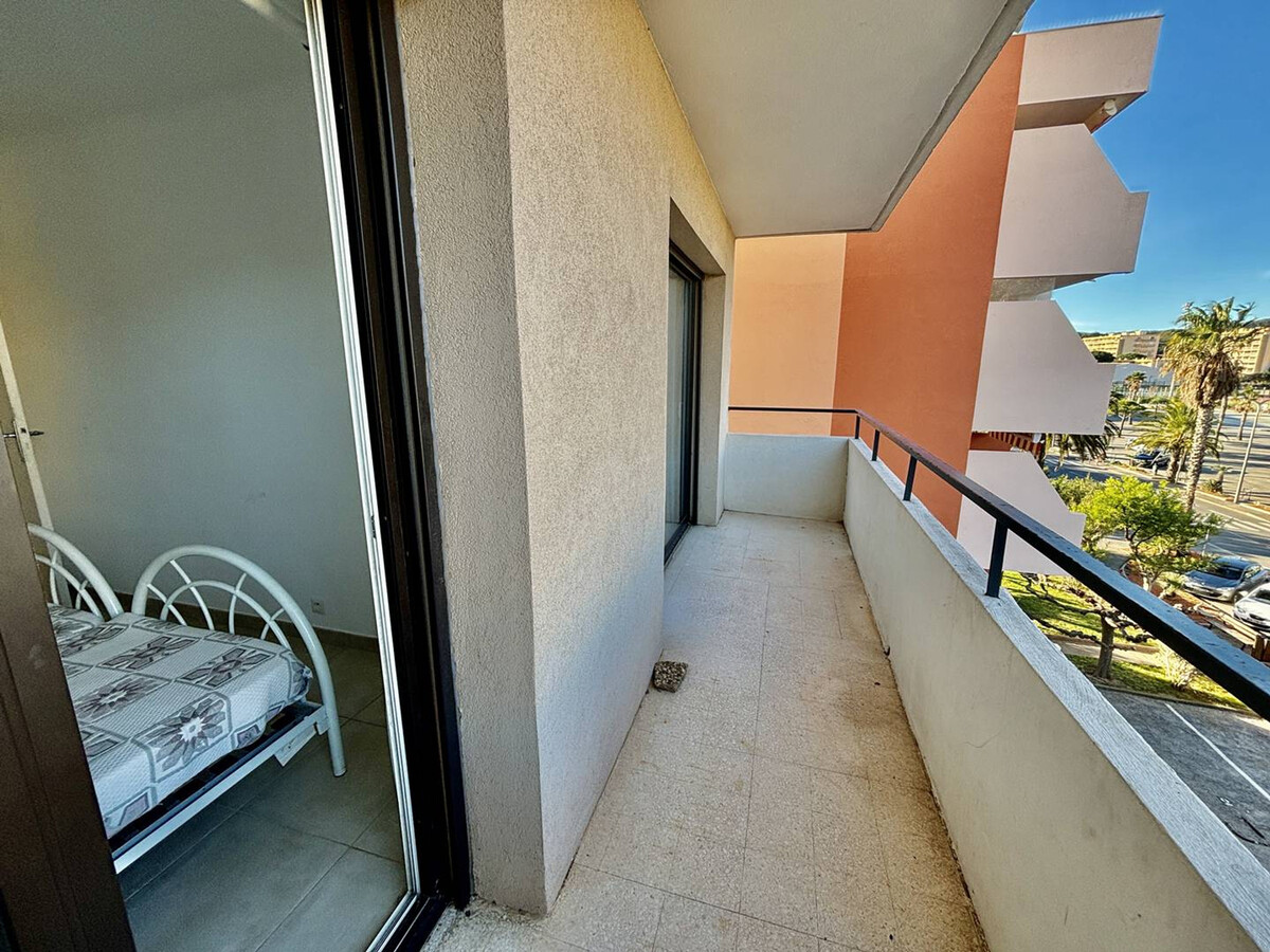 Appartement 2 chambres front de mer au Lavandou - Photo 24