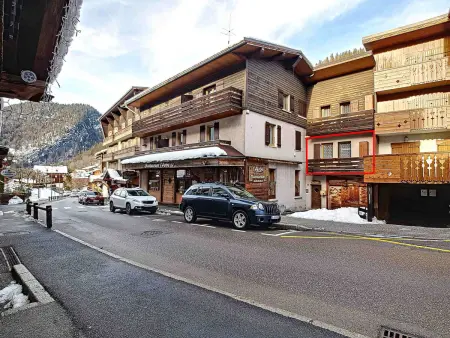 Appartement 31 m² La Clusaz, balcon Sud et casier à skis : photo 10