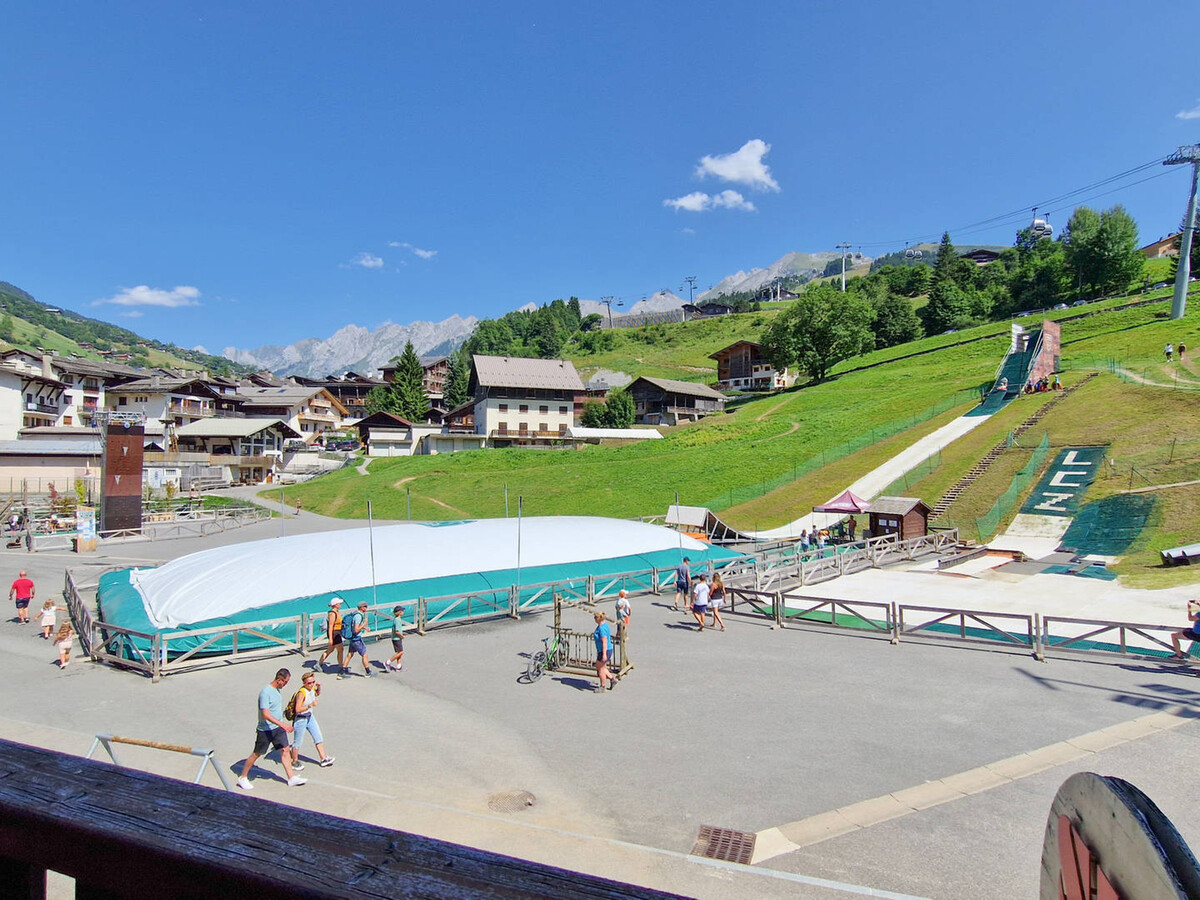 Appartement 6 pers centre La Clusaz, balcon et Wifi - Photo 11