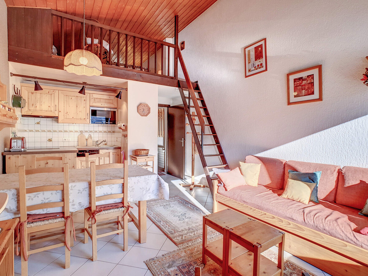 Appartement cabine 4 pers avec mezzanine à La Clusaz - Photo 2