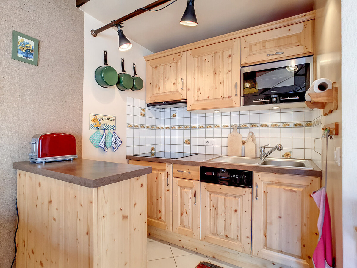 Appartement cabine 4 pers avec mezzanine à La Clusaz - Photo 4