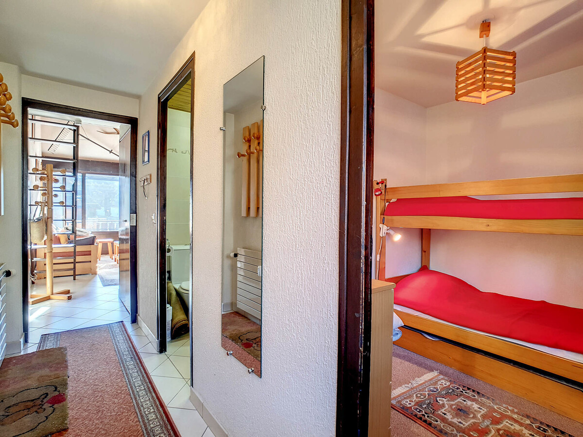 Appartement cabine 4 pers avec mezzanine à La Clusaz - Photo 5