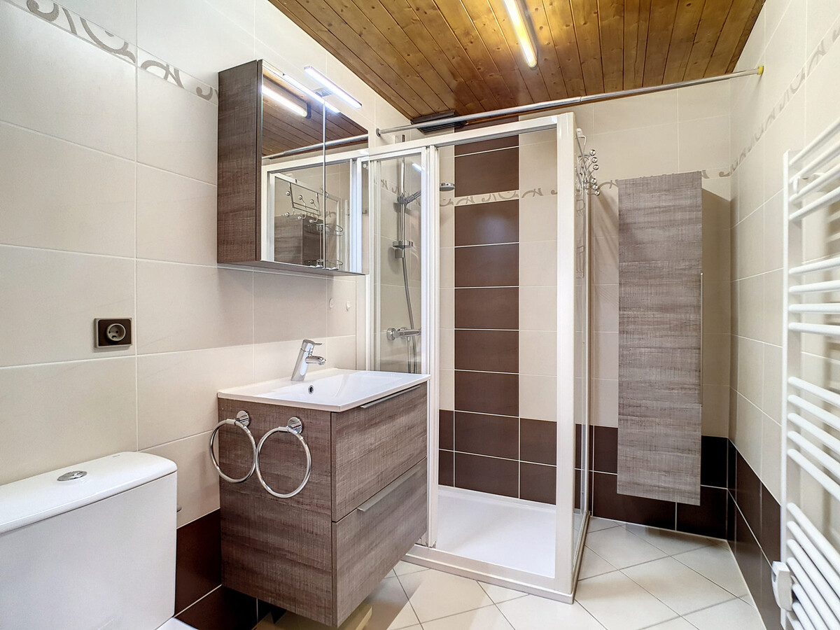 Appartement cabine 4 pers avec mezzanine à La Clusaz - Photo 9
