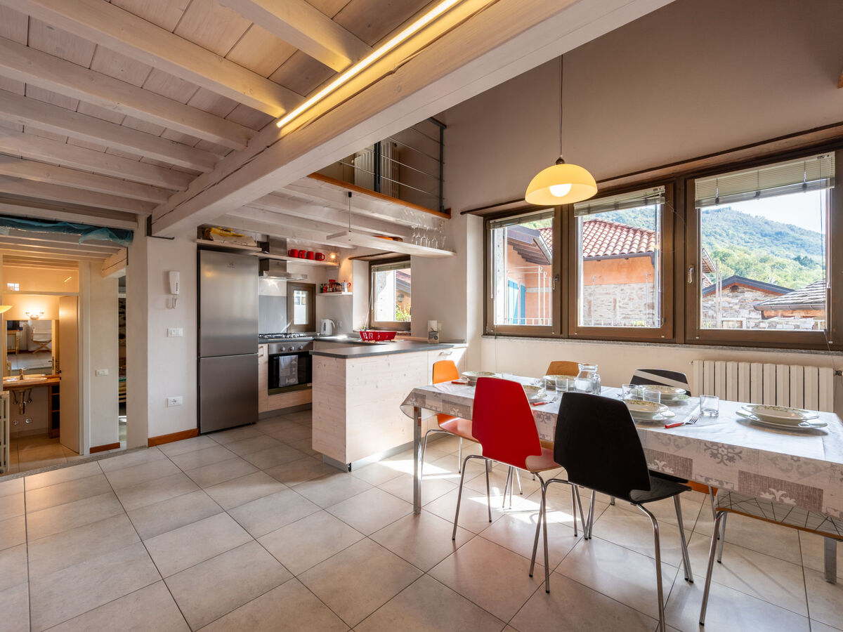 Casa dei Gelsomini – maison rustique à Mergozzo sur 2 niveaux - Photo 5