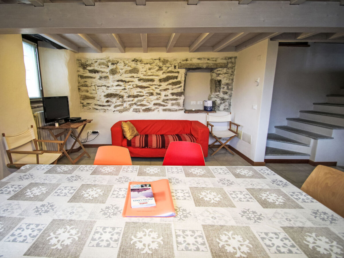 Casa dei Gelsomini – maison rustique à Mergozzo sur 2 niveaux - Photo 10