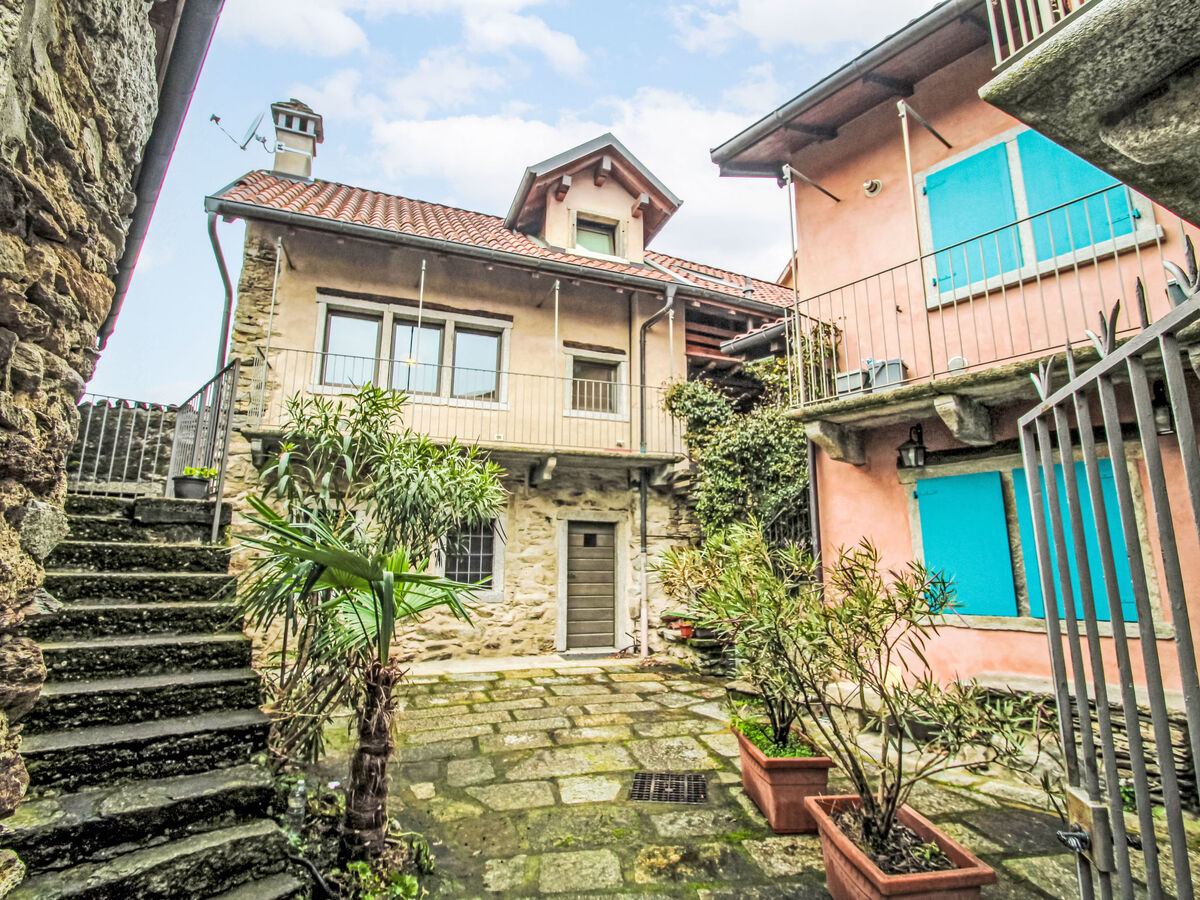 Casa dei Gelsomini – maison rustique à Mergozzo sur 2 niveaux - Photo 31